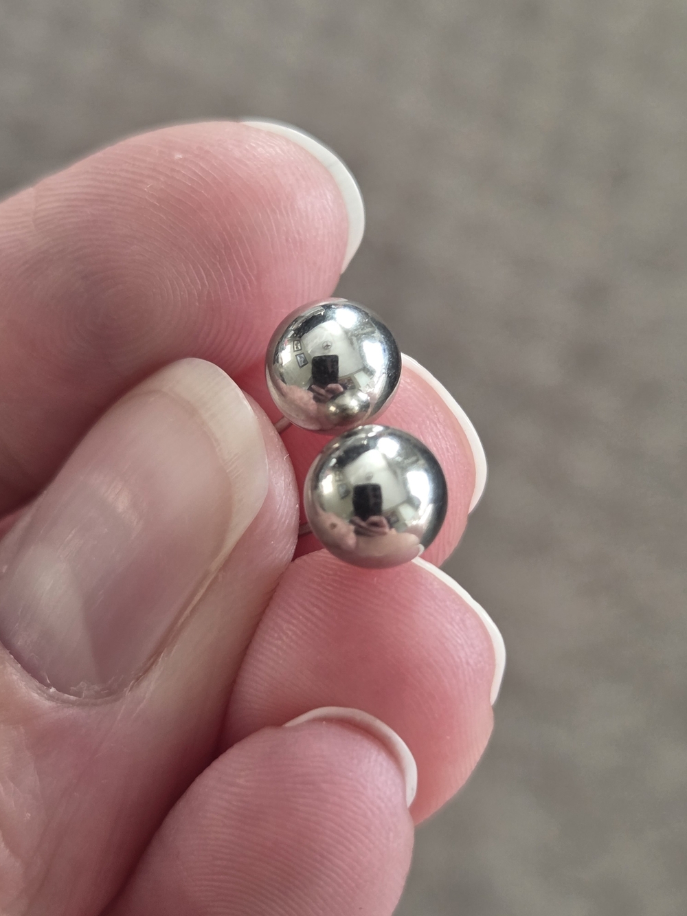14k White Gold Large Ball Stud Earrings